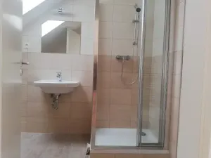 Pronájem bytu 3+kk, Praha, Podbělohorská, 105 m2