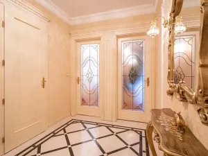 Prodej bytu 3+1, Karlovy Vary, Divadelní náměstí, 113 m2