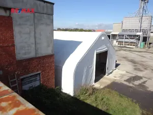 Prodej obchodního prostoru, Oskořínek, Chlebská, 1600 m2