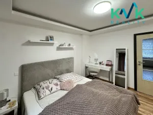 Pronájem bytu 2+kk, Karlovy Vary, Chebská, 42 m2