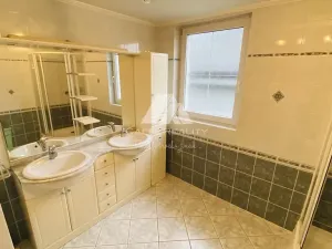 Prodej rodinného domu, Ostrava, Hukvaldská, 245 m2