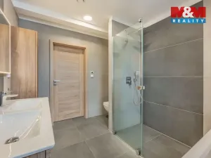 Prodej rodinného domu, Zbuzany, U Menhiru III, 150 m2
