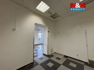 Prodej obchodního prostoru, Praha - Libeň, Sokolovská, 144 m2