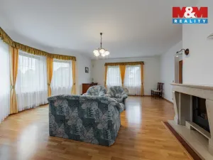 Prodej rodinného domu, Kolová - Háje, 330 m2