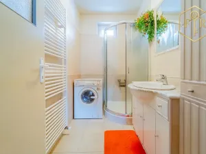 Prodej rodinného domu, Petrovice, 246 m2