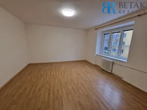 Prodej bytu 1+1, Přerov, Šrobárova, 57 m2