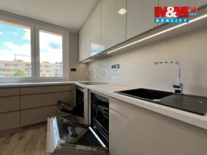 Pronájem bytu 3+kk, Ústí nad Labem - Severní Terasa, Šípková, 62 m2