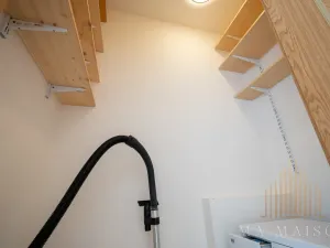 Pronájem bytu 2+kk, Praha - Uhříněves, Václava Trojana, 45 m2