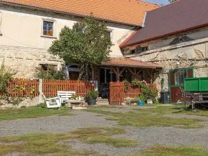 Prodej vícegeneračního domu, Bžany, 240 m2