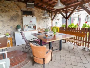 Prodej zemědělské usedlosti, Bžany, 240 m2