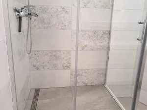 Pronájem bytu 2+1, Hradec Králové, třída Edvarda Beneše, 62 m2