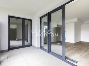 Pronájem bytu 2+kk, Praha - Hloubětín, Poděbradská, 60 m2