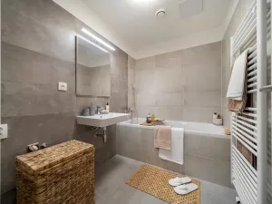 Prodej bytu 1+kk, Holubice, 29 m2