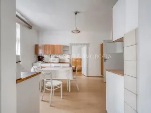 Prodej vily, České Budějovice, Lidická tř., 652 m2