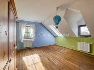 Prodej rodinného domu, Mořina, 239 m2