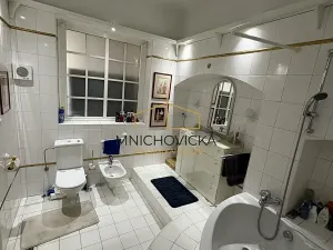 Pronájem bytu 3+kk, Žebrák, Náměstí, 88 m2