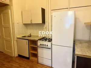 Pronájem bytu 2+kk, Praha - Holešovice, Přístavní, 41 m2