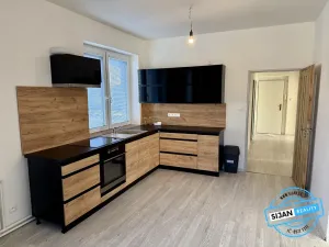 Pronájem bytu 4+kk, Opava, Kolofíkovo nábřeží, 85 m2