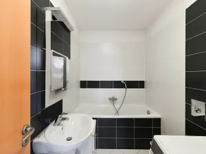 Prodej bytu 3+kk, Praha - Lhotka, Nad koupadly, 117 m2