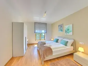 Pronájem bytu 4+kk, Pula, Chorvatsko, 165 m2