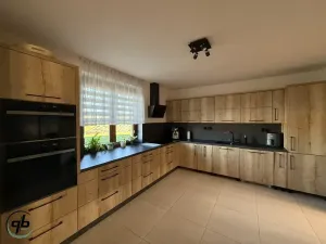 Prodej rodinného domu, Pržno, 384 m2