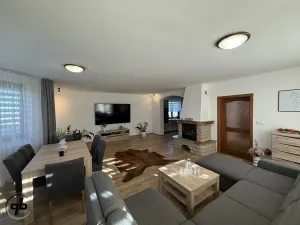 Prodej rodinného domu, Pržno, 384 m2