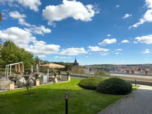 Pronájem bytu 3+kk, Praha - Vinohrady, U Zvonařky, 90 m2