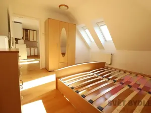 Pronájem bytu 2+kk, Praha - Radlice, Na Farkáně III, 56 m2