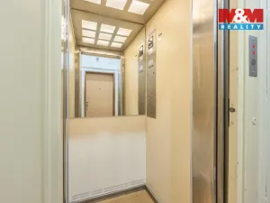 Prodej bytu 2+1, Praha - Hloubětín, Mochovská, 52 m2