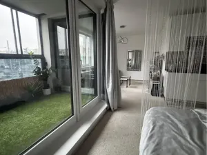 Pronájem bytu 1+kk, Praha - Vysočany, Poděbradská, 46 m2