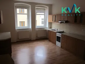Pronájem bytu 3+1, Karlovy Vary, Slepá, 73 m2