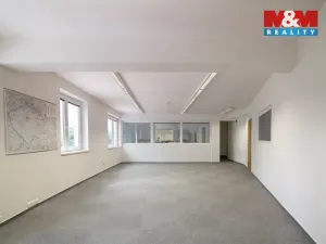 Pronájem kanceláře, Praha - Hostivař, Na Plískavě, 401 m2