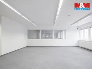 Prodej kanceláře, Praha - Hostivař, Na Plískavě, 401 m2