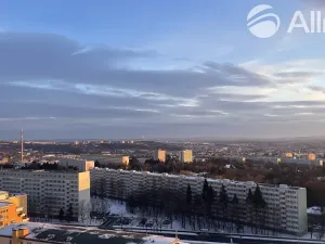 Pronájem atypického bytu, Brno, Majdalenky, 200 m2