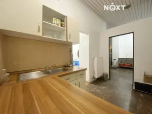 Pronájem obchodního prostoru, Praha - Uhříněves, Přátelství, 165 m2