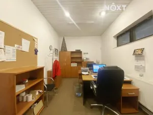 Pronájem obchodního prostoru, Praha - Uhříněves, Přátelství, 165 m2