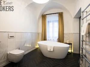 Prodej ubytování, Mikulov, Koněvova, 579 m2