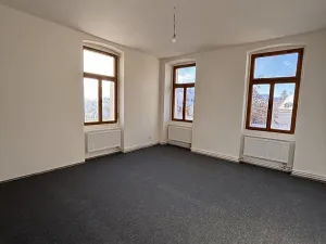 Pronájem bytu 3+1, Liberec, U Lomu, 80 m2