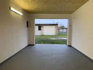 Pronájem garáže, Studénka, Matiční, 22 m2