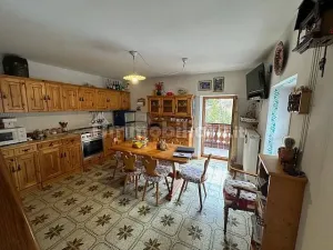 Prodej bytu 3+kk, San Pietro di Cadore, Cadore, Friuli-venezia-giulia, Itálie, 75 m2