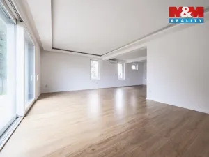 Pronájem rodinného domu, Jirny, 138 m2