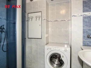 Pronájem bytu 3+1, Praha - Břevnov, Na Petřinách, 63 m2