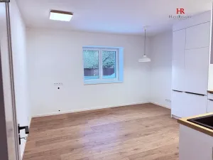 Pronájem bytu 3+kk, Benešov, Ulrichova, 61 m2