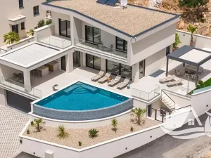 Prodej vily, Split, Chorvatsko, 292 m2