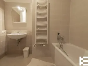 Pronájem bytu 2+kk, Praha - Modřany, Československého exilu, 48 m2