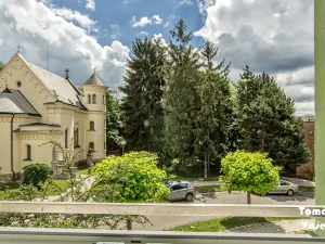 Pronájem bytu 2+1, Hradec Králové - Slezské Předměstí, Slavíčkova, 60 m2