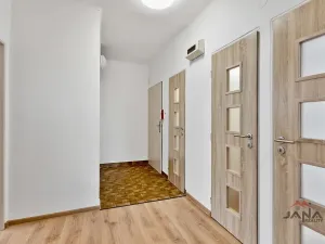 Prodej bytu 3+1, Ohrazenice, 74 m2