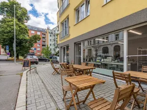 Prodej obchodního prostoru, Praha - Vršovice, Petrohradská, 123 m2