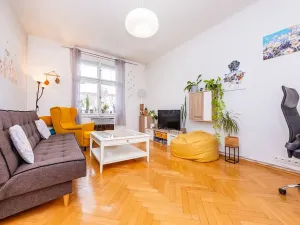 Pronájem bytu 2+1, Praha - Kobylisy, U třešňovky, 68 m2