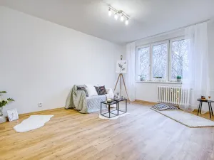 Pronájem bytu 2+1, Jirkov, Hornická, 51 m2